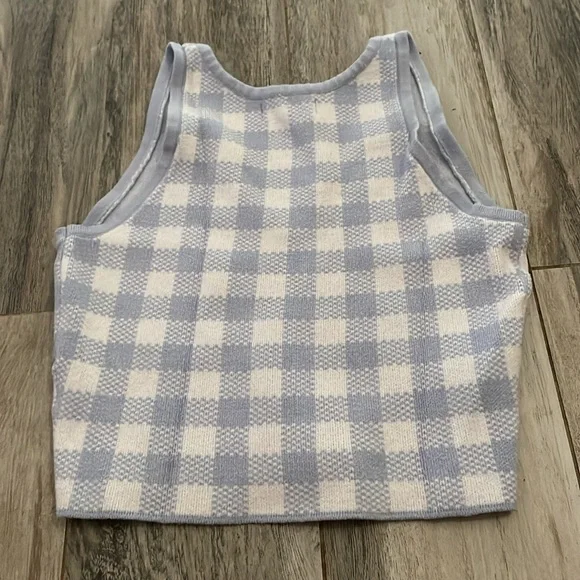 LA Hearts by PacSun Cropped Sweater Vest - Picture 2 of 3